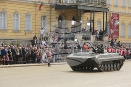 Ден на храбростта и празник на Българската армия - военен парад