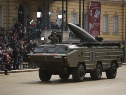 Ден на храбростта и празник на Българската армия - военен парад