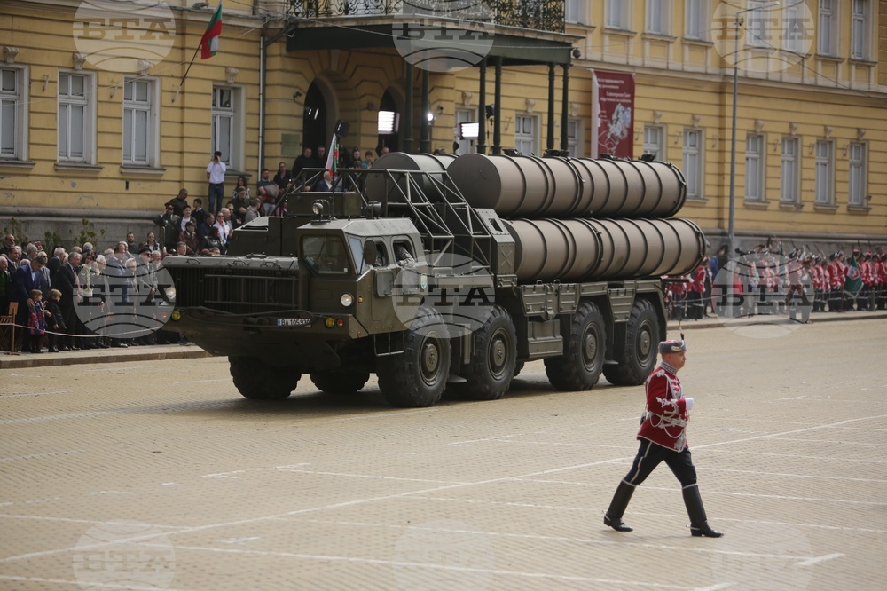 Ден на храбростта и празник на Българската армия - военен парад