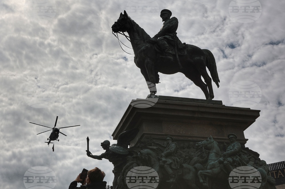 Ден на храбростта и празник на Българската армия - военен парад