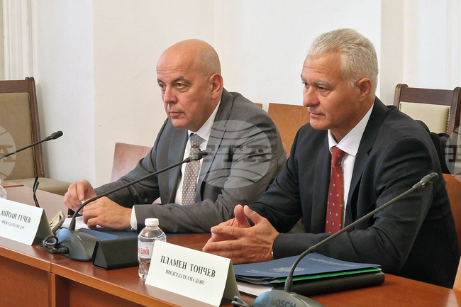 SANS Undergoing Internal Restructuring, Chairman Plamen Tonchev Says