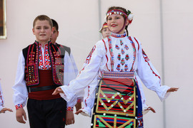 Камено - Гергьовден - празнична програма - фолклор