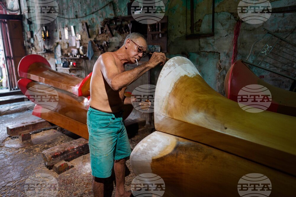 Malaysia Coffin Making