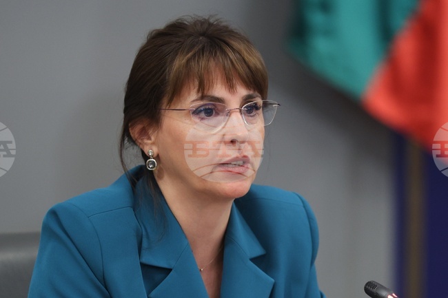Labour Minister Unveils ЕUR 50 One-Off Payment for Low-Income Individuals and Families