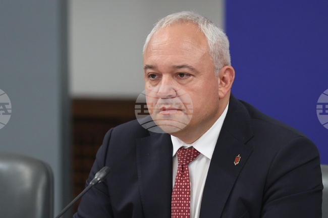 Shell Company Paid for Delyan Peevski’s Private Flights with Money Diverted from Guardrail Tenders, Interior Minister Says