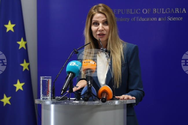 Education Ministry Unveils Package of Measures on School Discipline