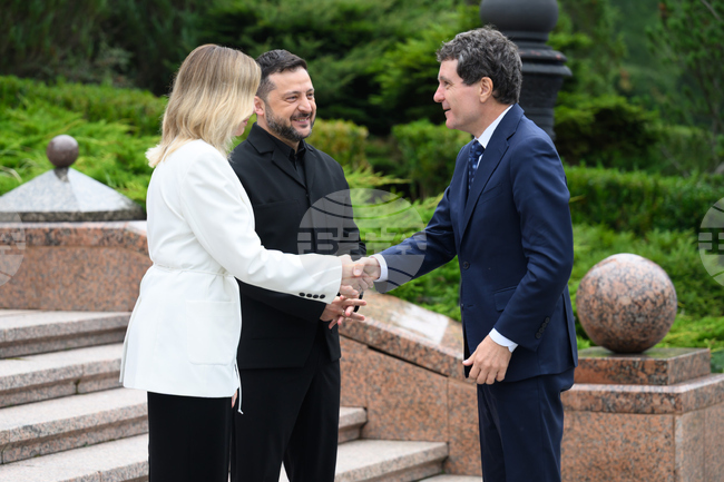 Russia Ukraine War Carpathian 8 Summit