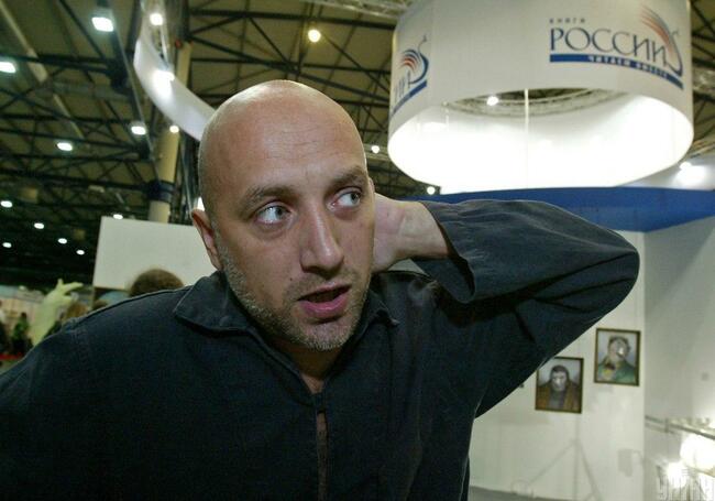 Руският писател националист Захар Прилепин бе ранен при атентат; властите обвиниха Украйна за бомбената атака