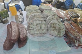 Село Черни Вит - Празник на домашните сирена