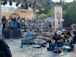 Sofia Guitar Fest - масово свирене на китари