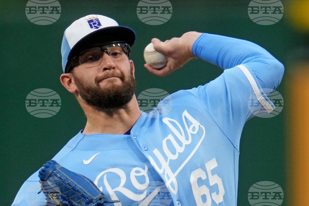 Royals Pirates Baseball