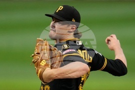 Royals Pirates Baseball