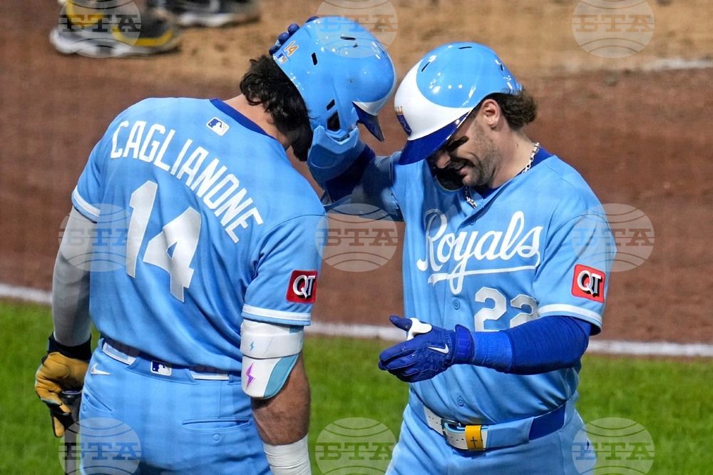 Royals Pirates Baseball