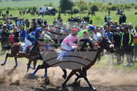 Село Севар - конни надбягвания