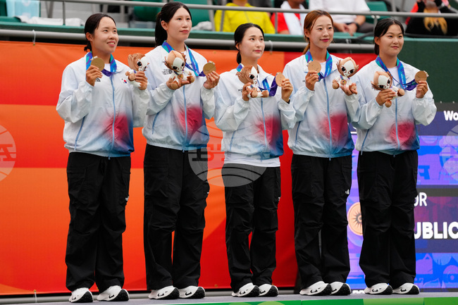 CORRECTION Asian Games Soft Tennis