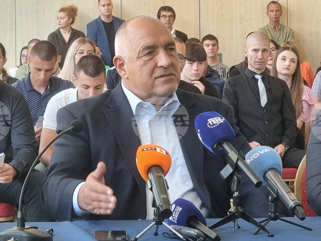 Икономическият растеж трябва да е основата за преразпределение на средствата, заяви Бойко Борисов в Албена