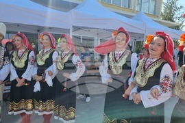 Село Голямо Пещене - Народно читалище „Пробуда-1926“ - 100-годишнина