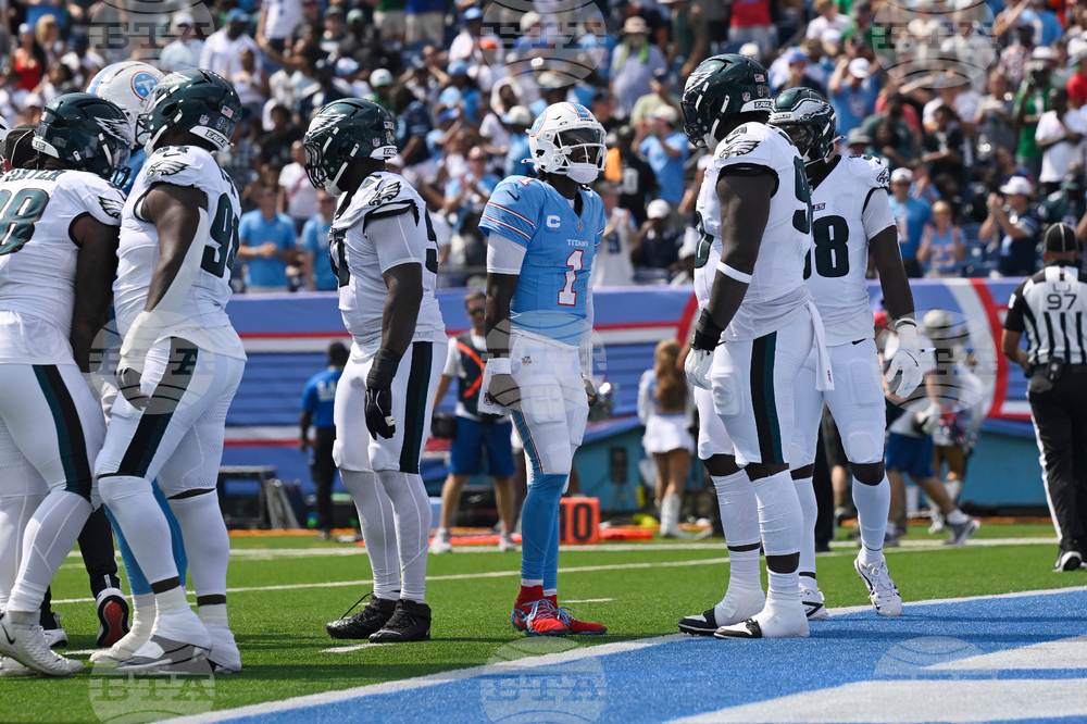 Eagles Titans Football