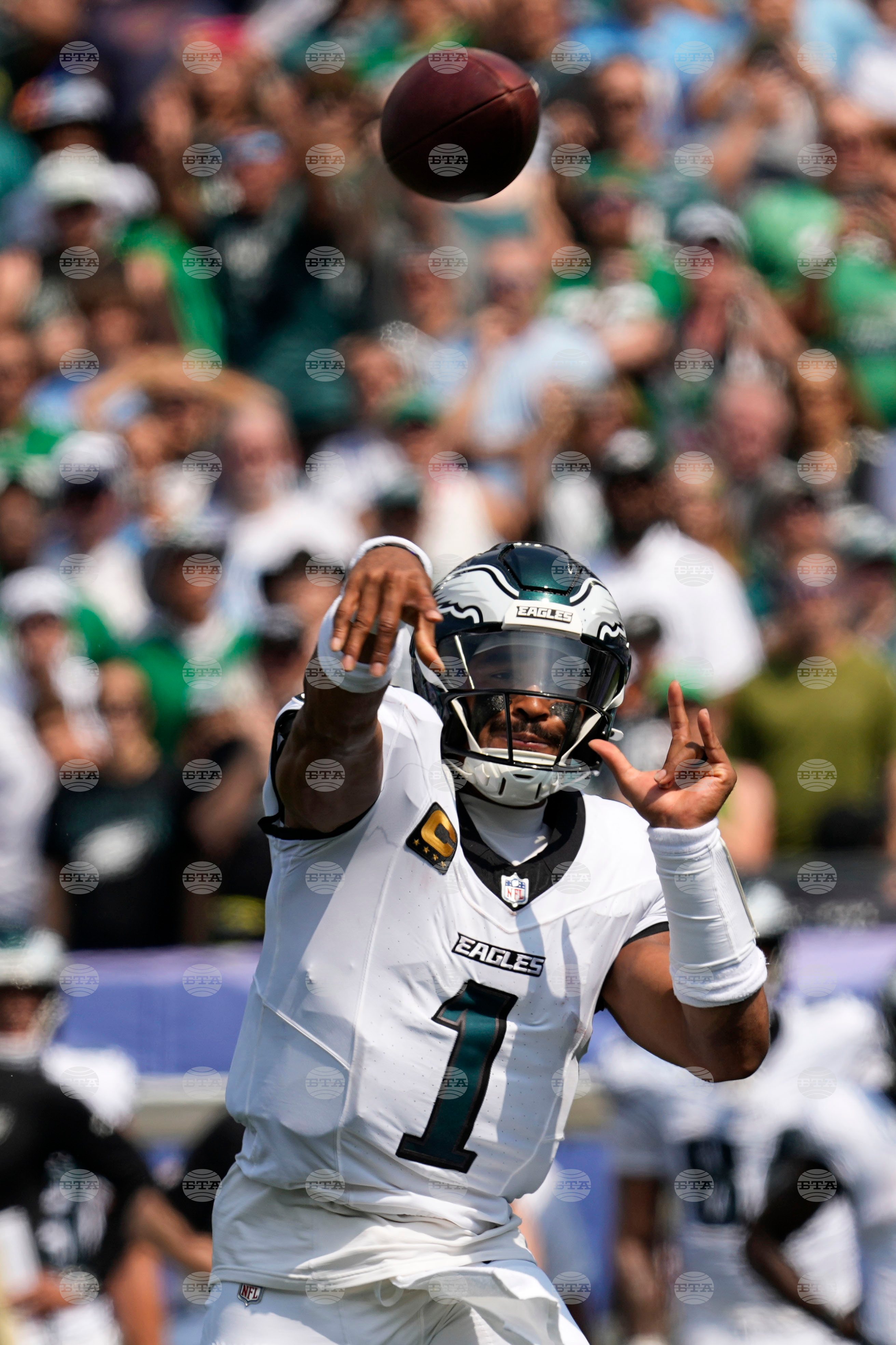 Eagles Titans Football