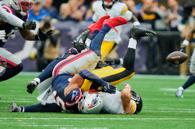 APTOPIX Steelers Patriots Football