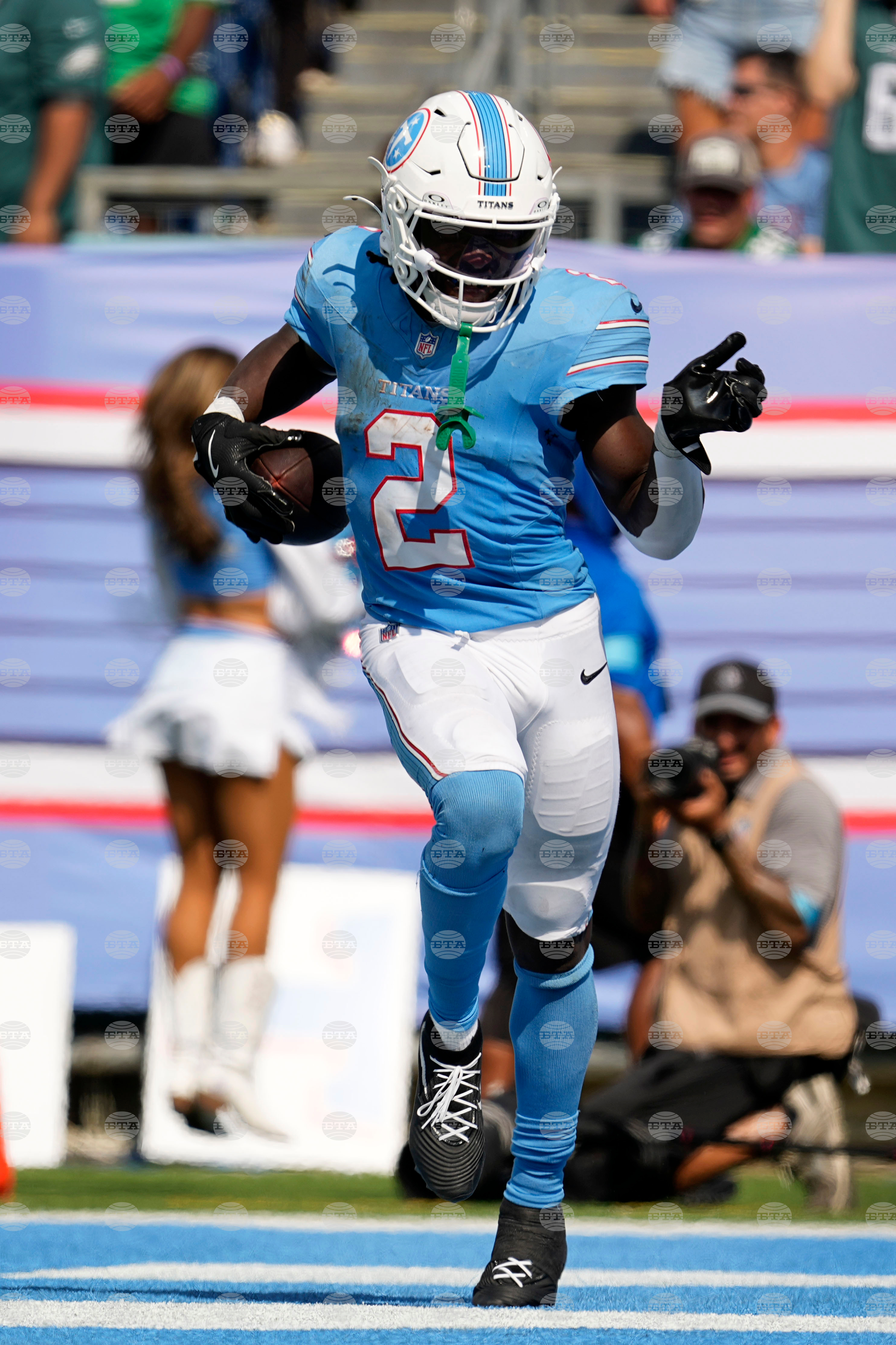 Eagles Titans Football