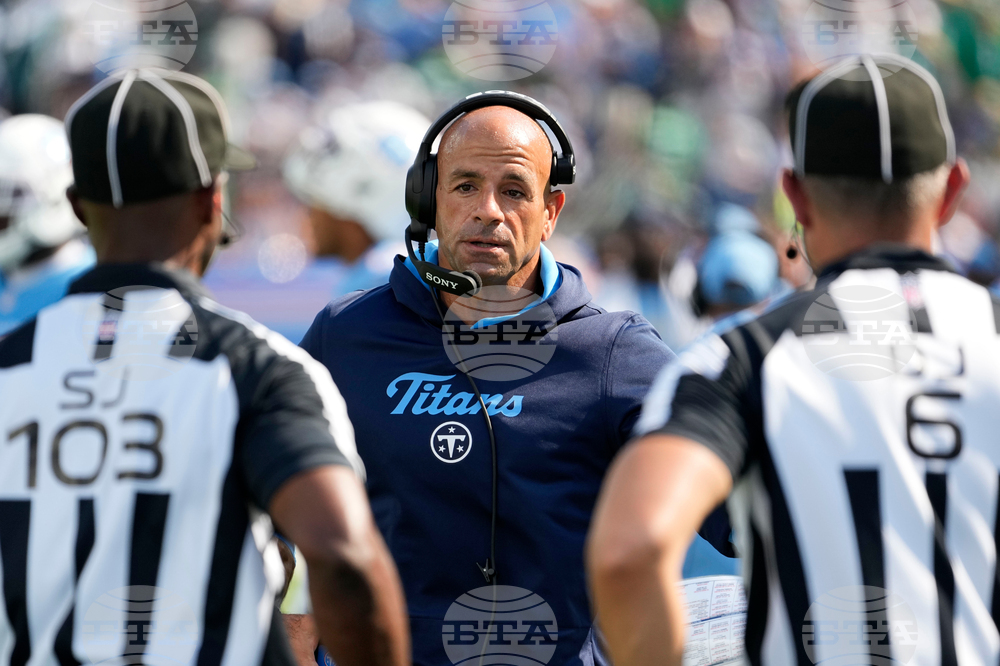 Eagles Titans Football