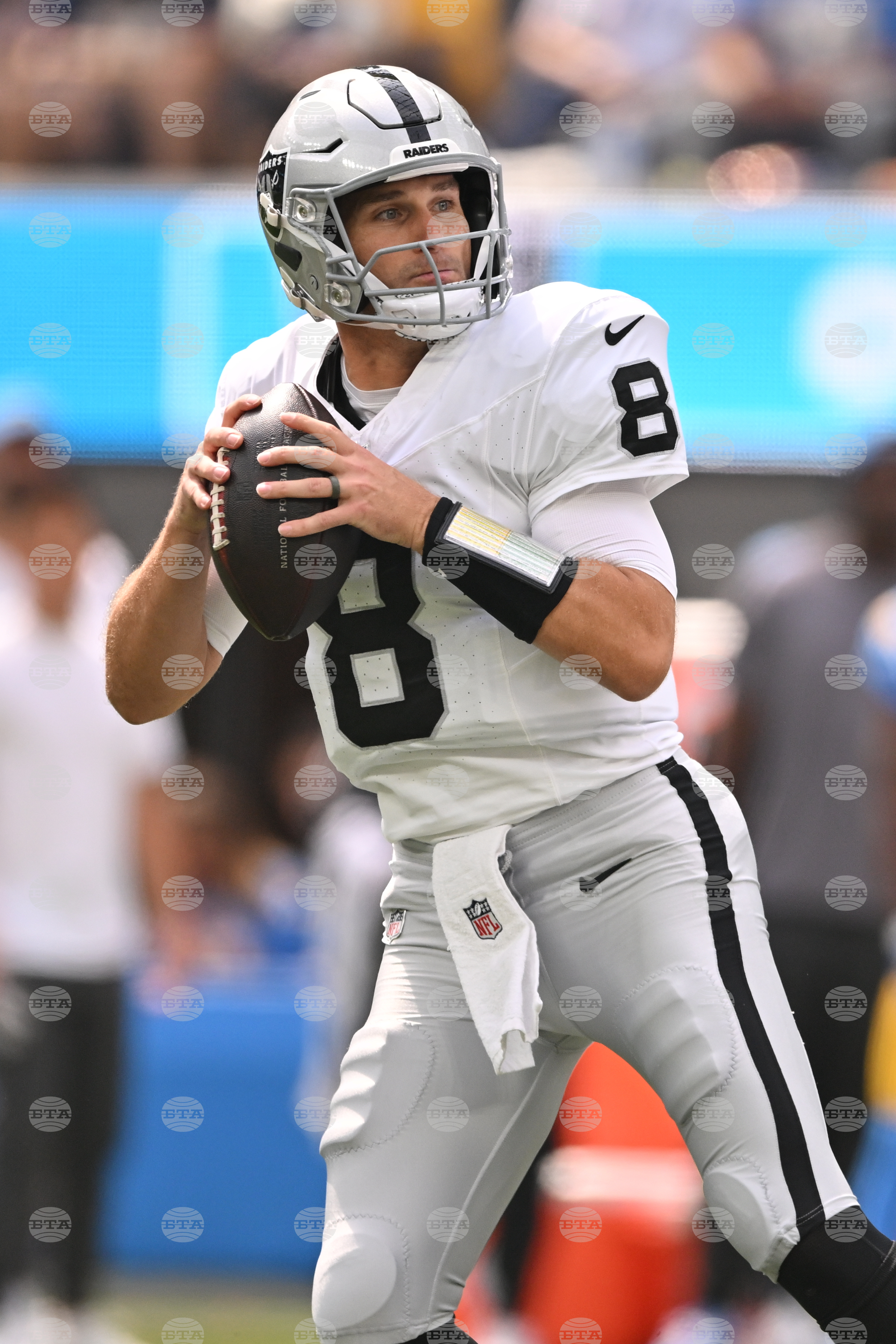 Raiders Chargers Football