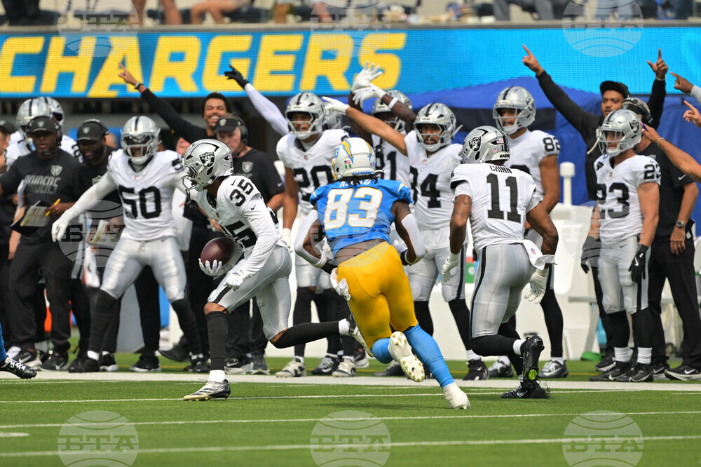 Raiders Chargers Football