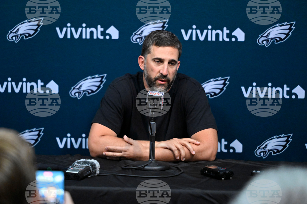 Eagles Titans Football