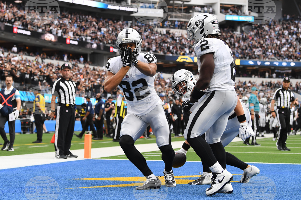 Raiders Chargers Football