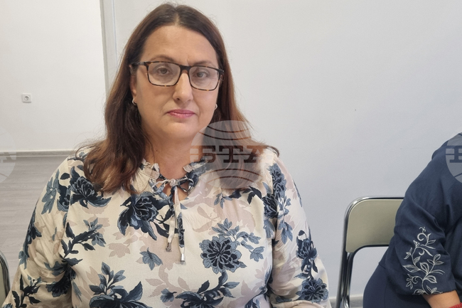 Постоянната подкрепа е необходима за приемните родители, особено при деца със специфични потребности, каза социалният работник Димка Райкова