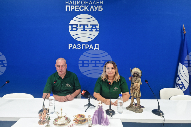 Национален пресклуб на БТА Разград - антиквари - колекция