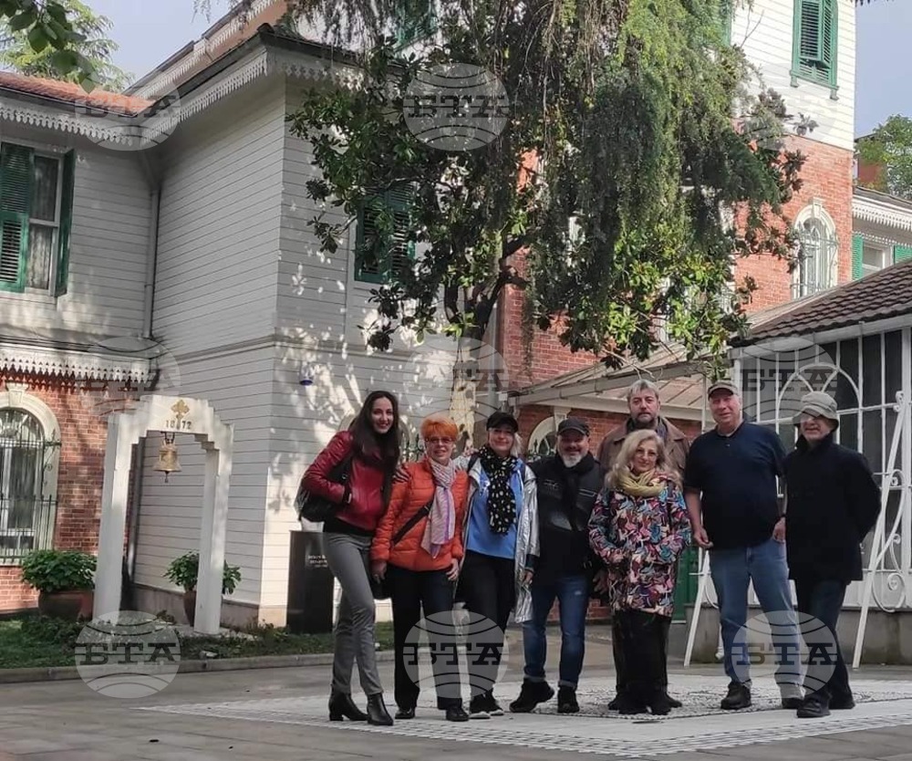 Турция - Международен арт симпозиум на художници в българската екзархия в Истанбул