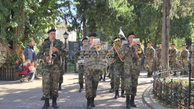 С военен ритуал в Свищов отбелязаха 118 години от обявяването на Независимостта на България