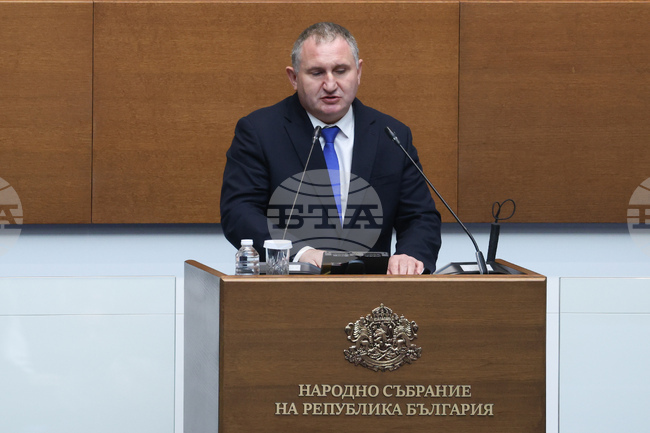 Независимостта не е подарък, а се заявява с политическа воля и изисква държавническа смелост, казаха от „Прогресивна България“ в декларация