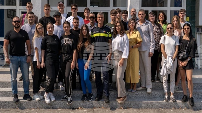 Студенти и ученици от България и Румъния се обучаваха по международен проект за младежка безопасност и приобщаване
