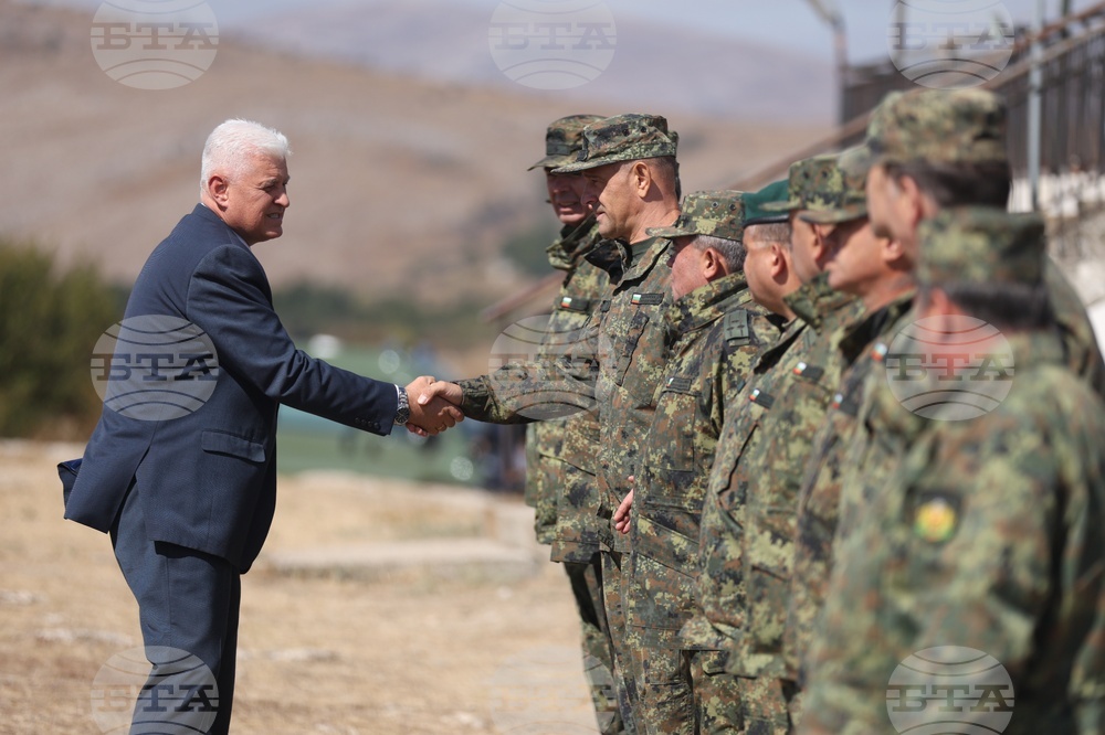 Defence Minister Commends Land Forces Drone Capabilities