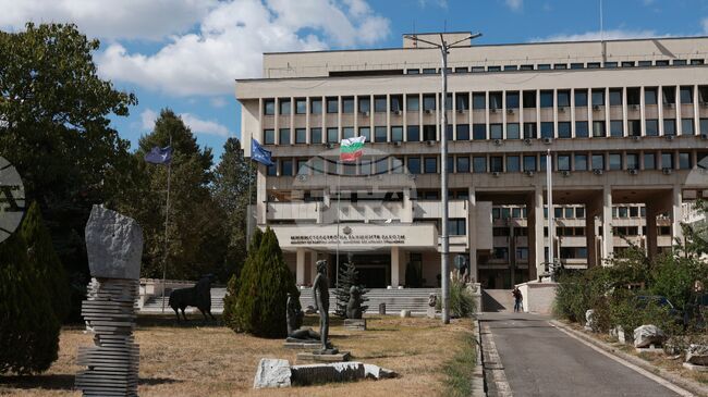 Временно управляващият посолството на Република Северна Македония в София беше извикана днес в МВнР, съобщиха от министерството