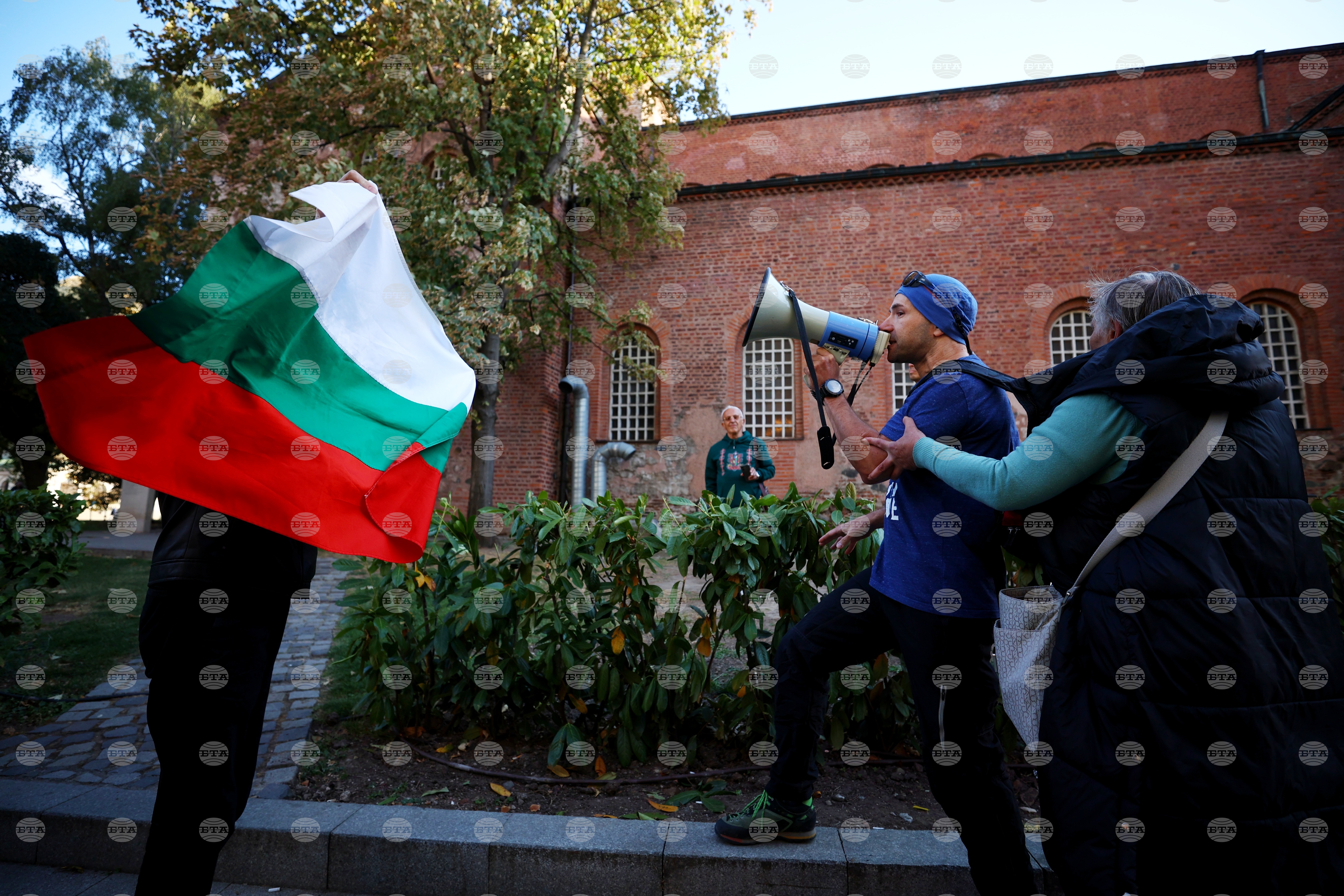 Приключи протестът с искане на оставката на Васил Терзиев пред Столичната община