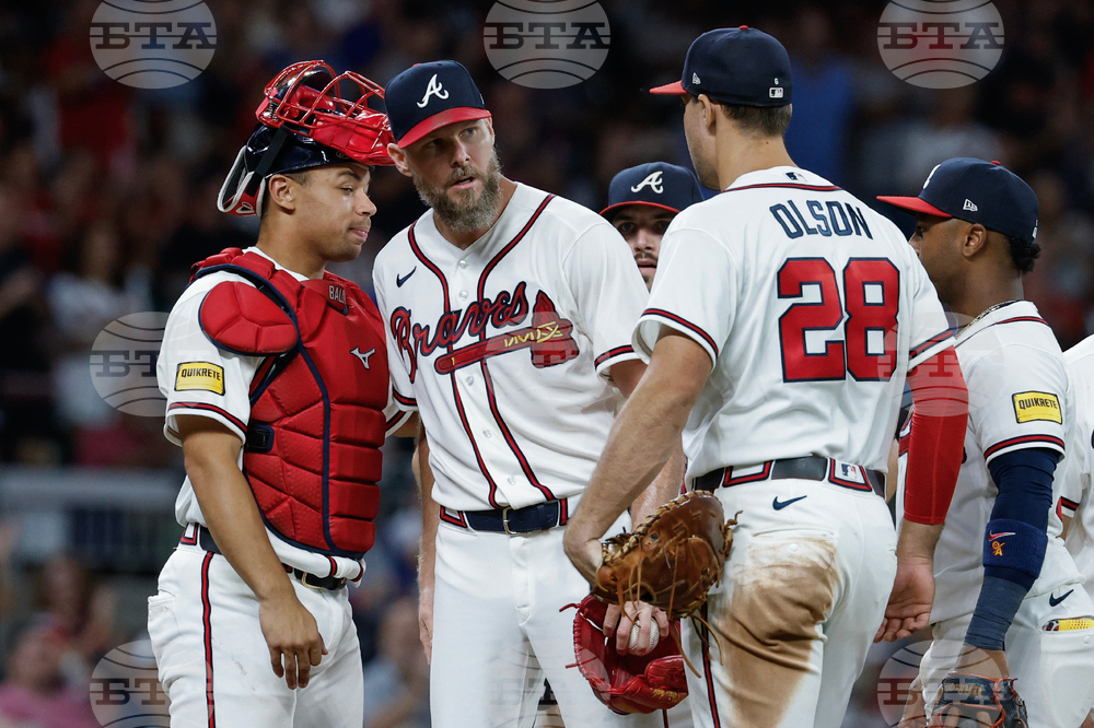 Reds Braves Baseball