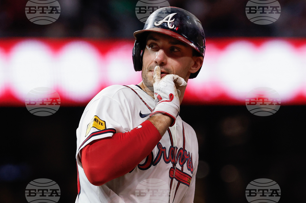 Reds Braves Baseball