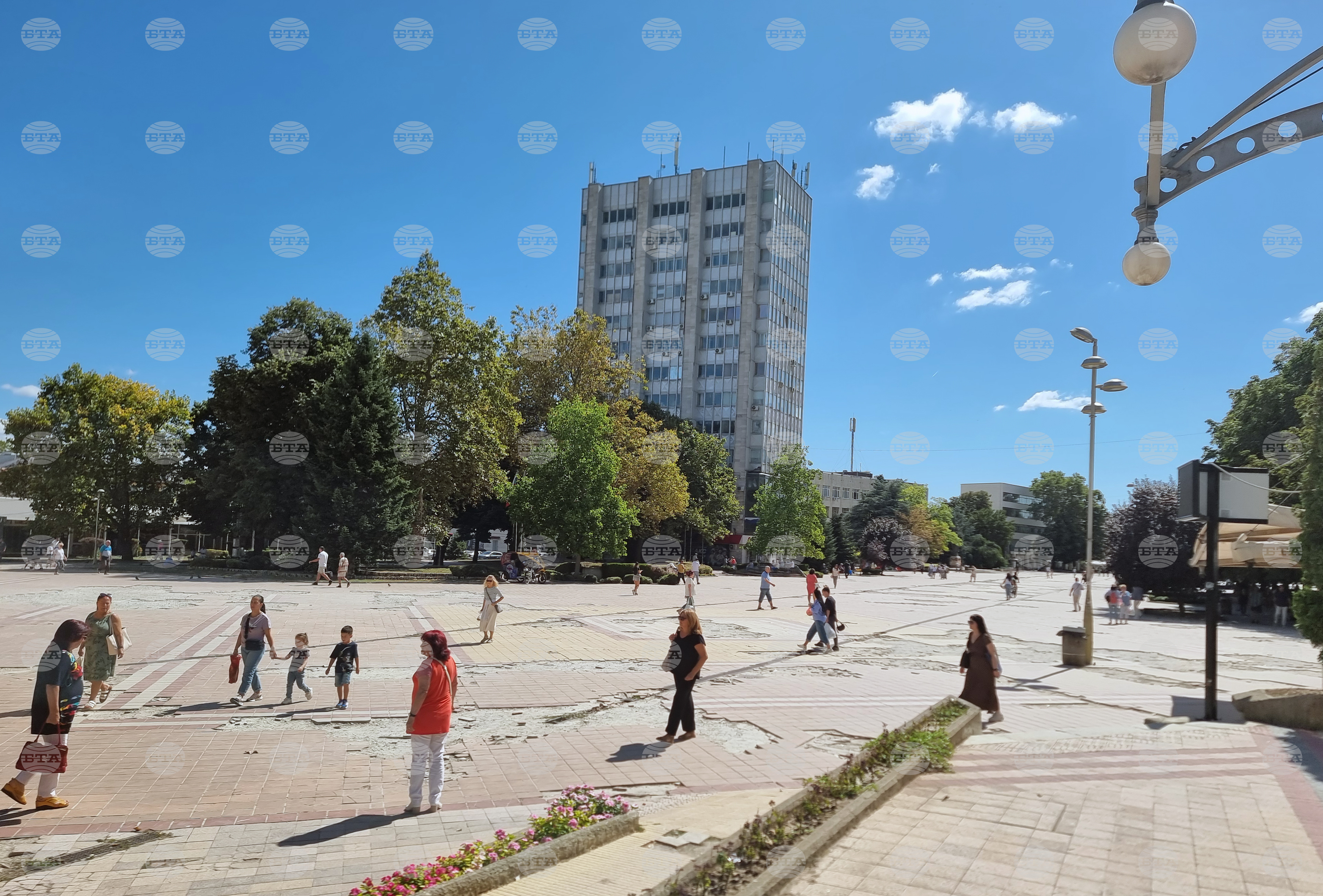 Започват строително-ремонтните дейности по Етап 2 в центъра на Добрич