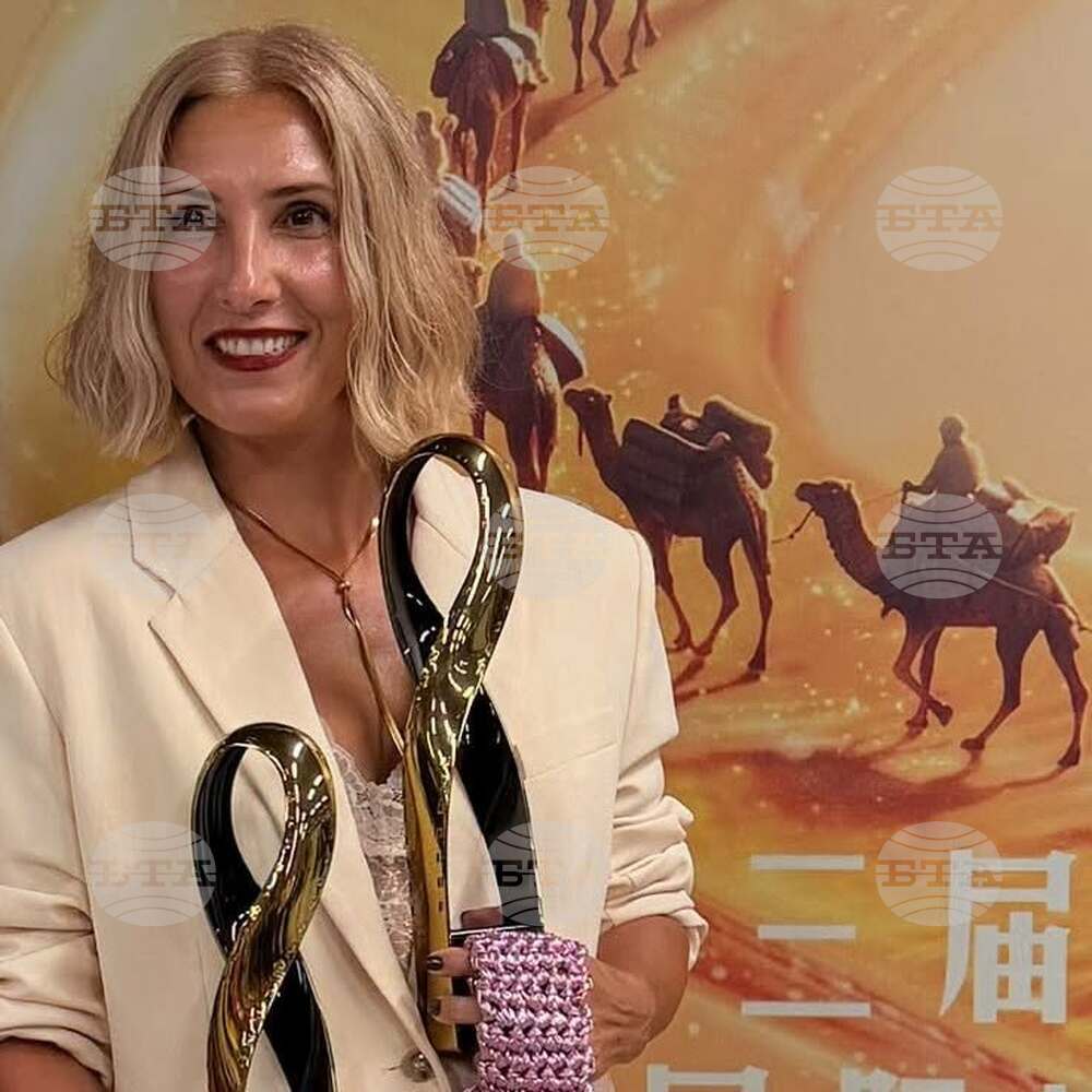 „Черни пари за бели нощи“ спечели наградата за най-добър филм на кинофестивал в Китай, а Иван Савов взе приз за най-добър актьор