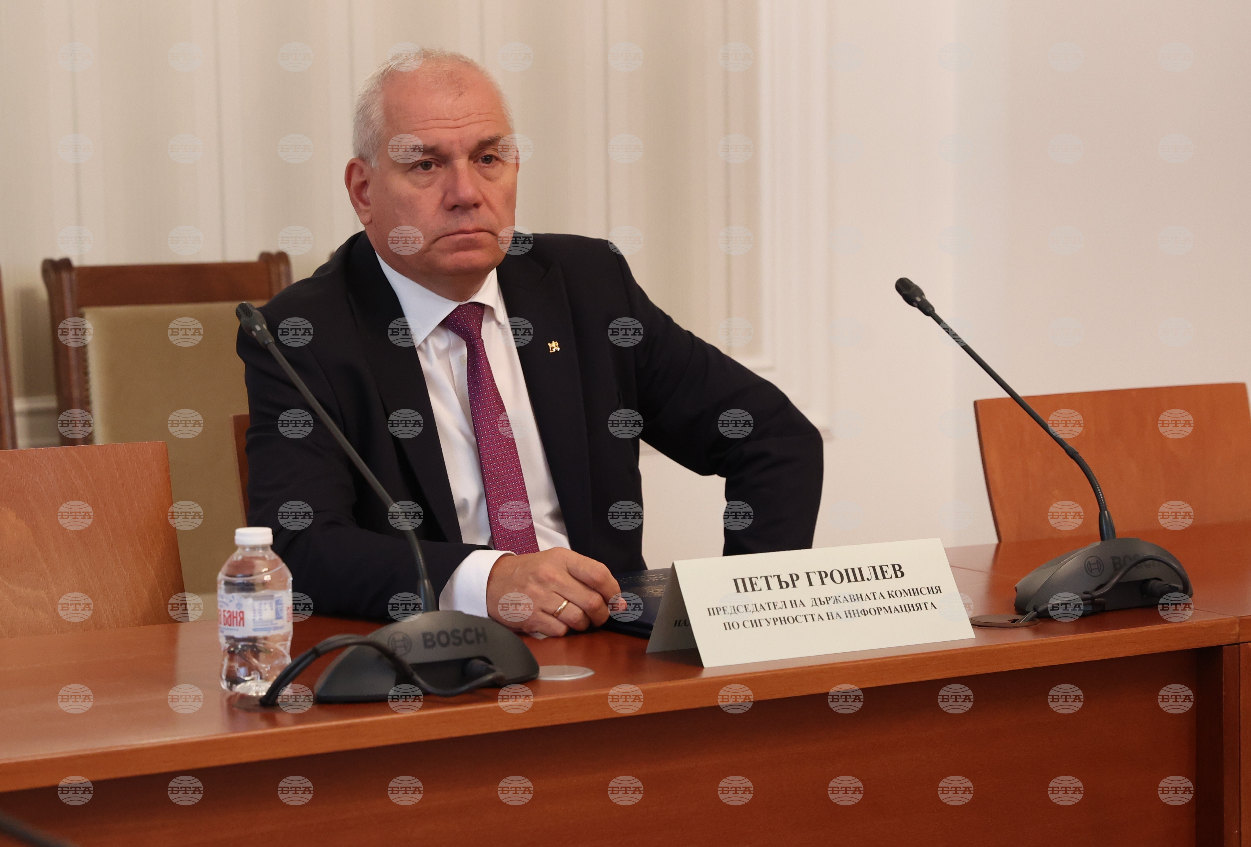 Парламентарната Комисия за контрол над службите за сигурност прие годишния доклад на Държавната комисия по сигурността на информацията за 2025 г.
