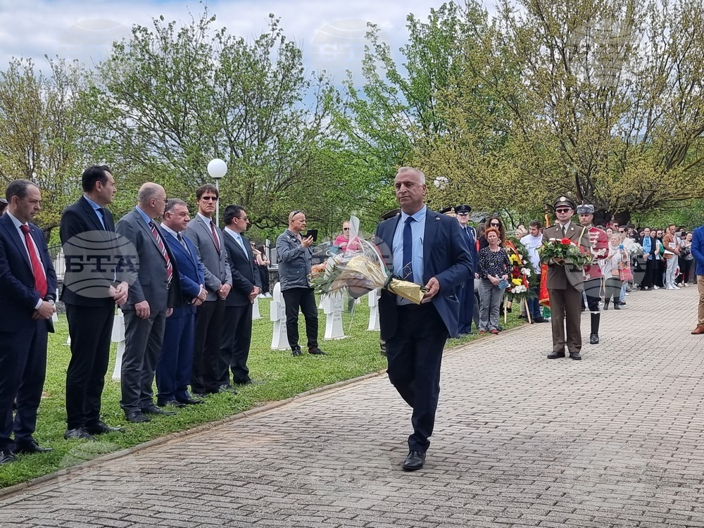 Северна Македония - Ново село - българско военно гробище - Ден на храбростта и българската армия - почит