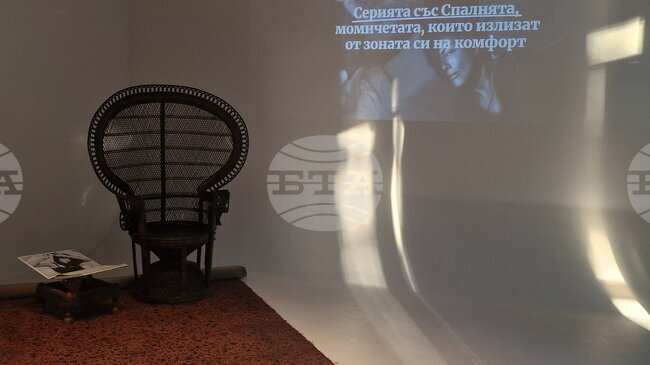 Разговорът е основният момент, снимките са доказателство, че сме се срещнали, каза пред БТА фотографът Вихър Ласков-Вихро