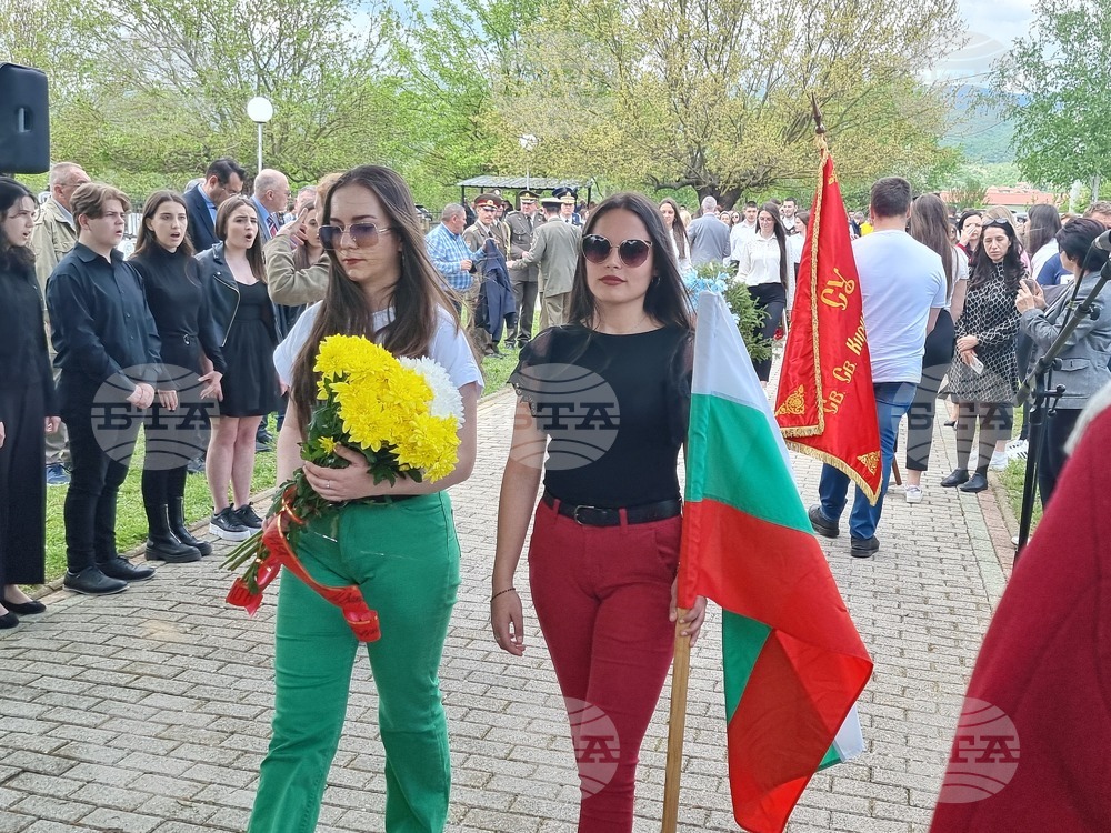 Северна Македония - Ново село - българско военно гробище - Ден на храбростта и българската армия - почит