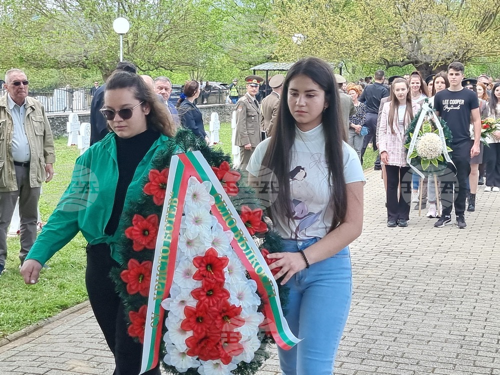 Северна Македония - Ново село - българско военно гробище - Ден на храбростта и българската армия - почит