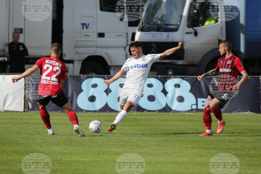 Българският полузащитник Илия Юруков попадна в идеалния отбор на кръга в сръбската Суперлига