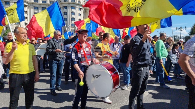 Румъния - протест срещу управляващата коалиция в центъра на Букурещ